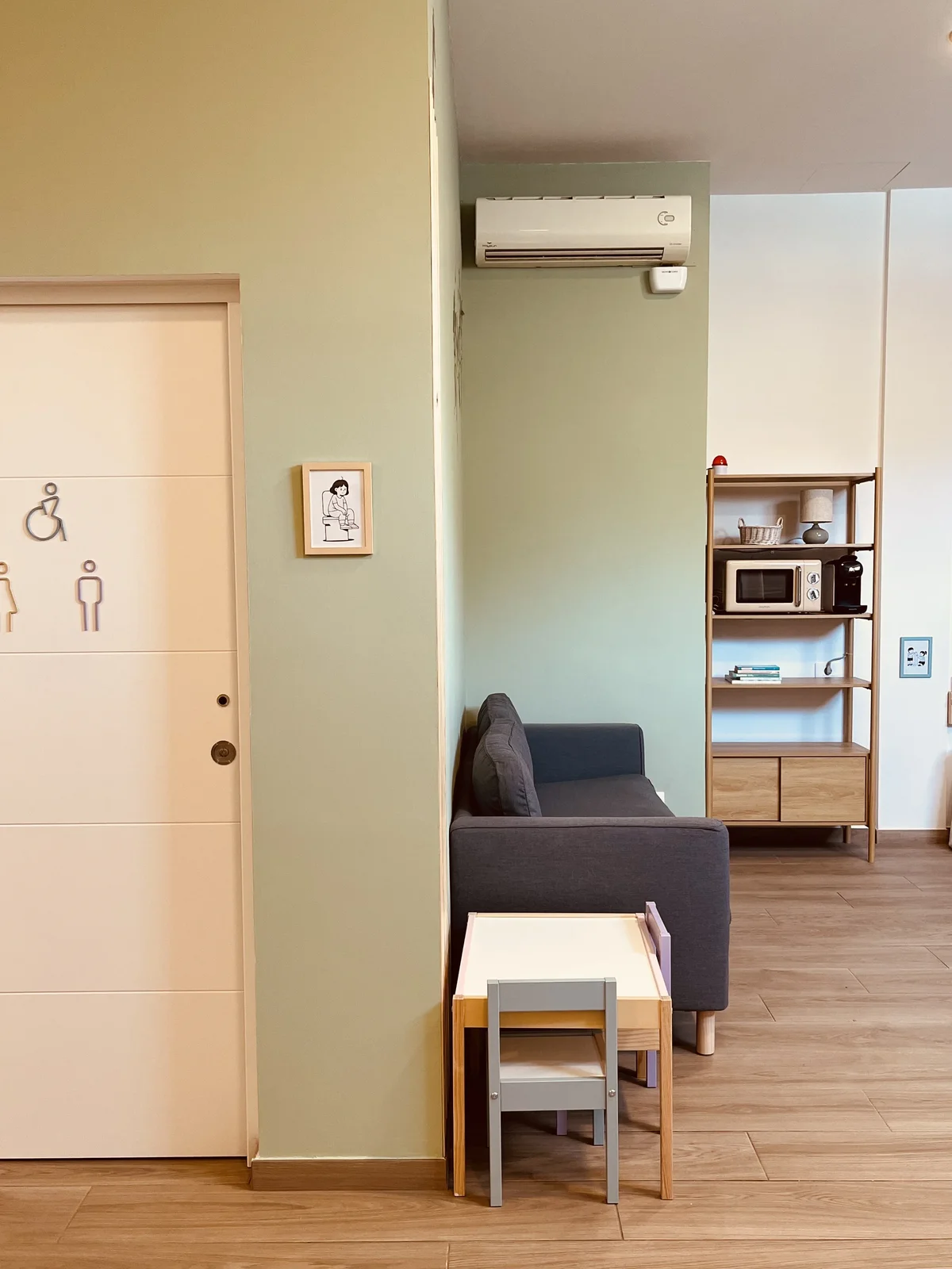 Sala de espera del Centro Pediátrico ETAPAS en Santa Cruz de Tenerife
